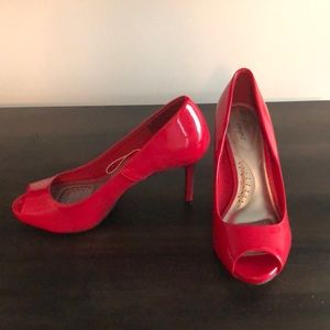 Peep toe heels 👠 wide-width!